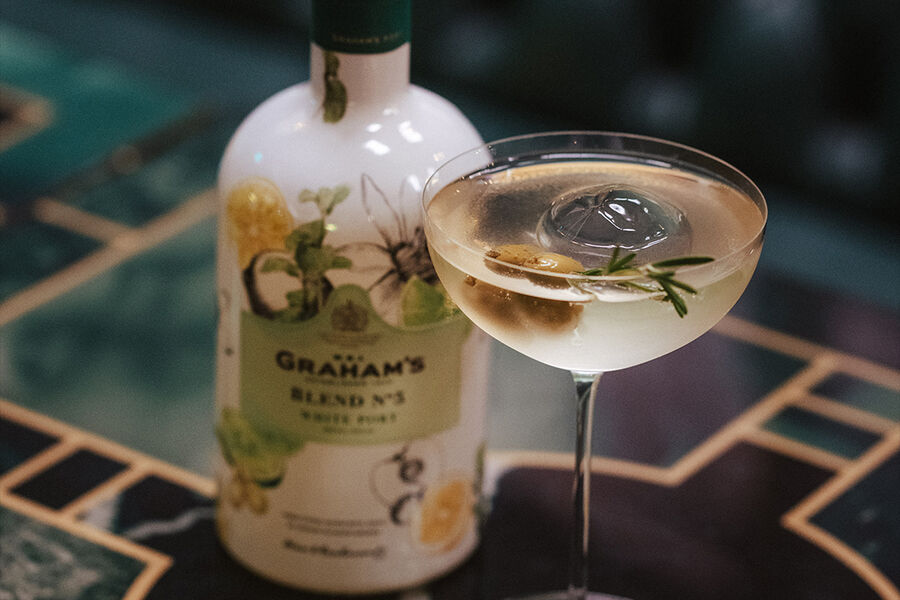 Guide through the port wine world: what is white port?