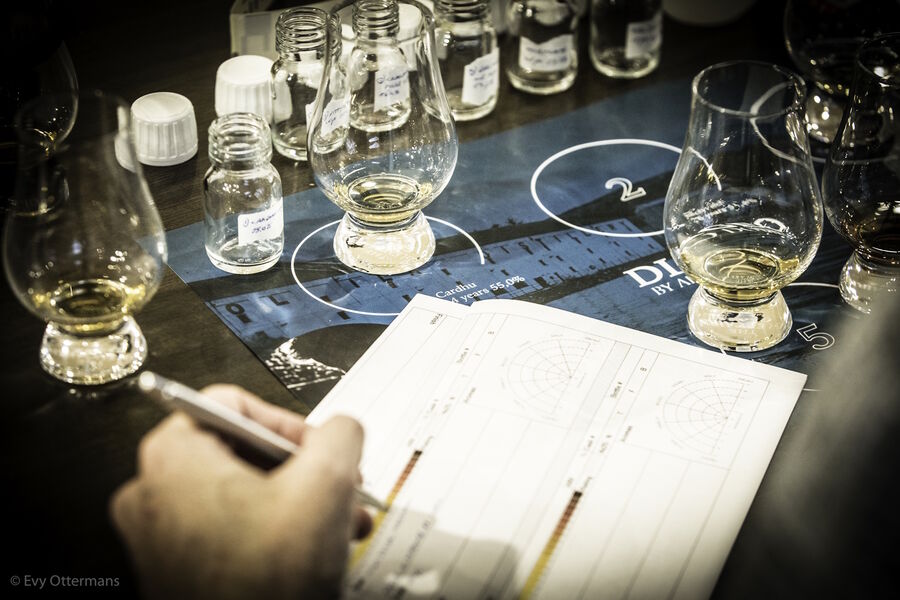 Développer son palais : c'est ainsi que l'on apprend à reconnaître les saveurs les plus fines du whisky